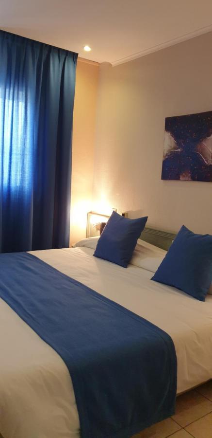 Logis Hotel & Restaurant Le Fleurance מראה חיצוני תמונה