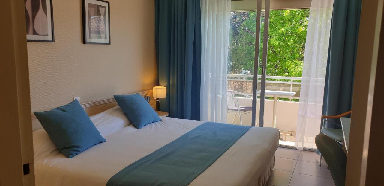 Logis Hotel & Restaurant Le Fleurance מראה חיצוני תמונה