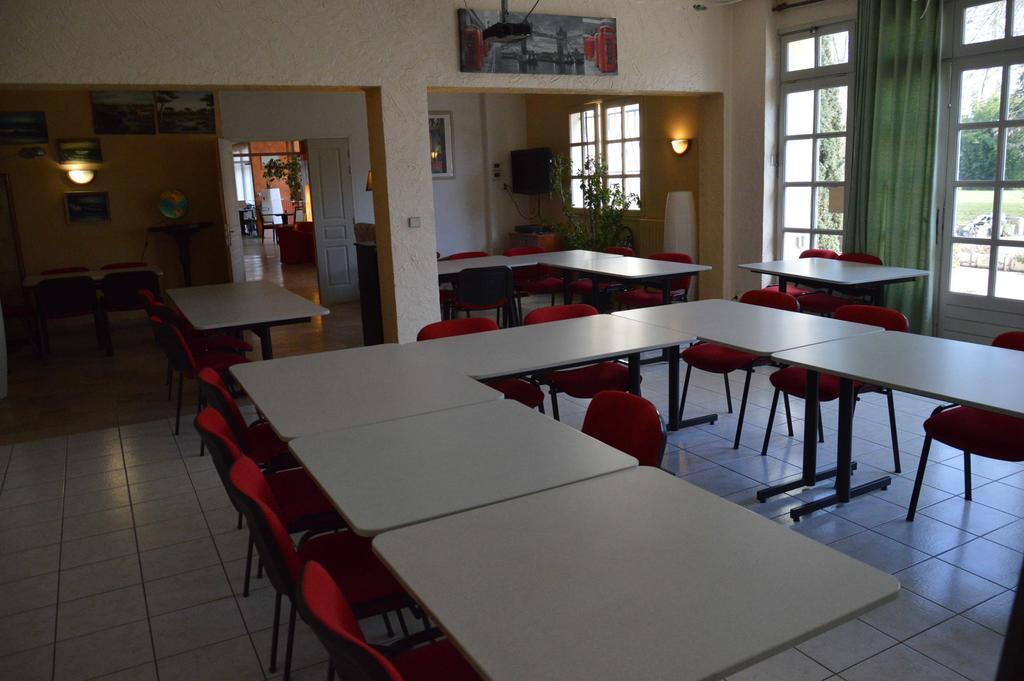 Logis Hotel & Restaurant Le Fleurance מראה חיצוני תמונה