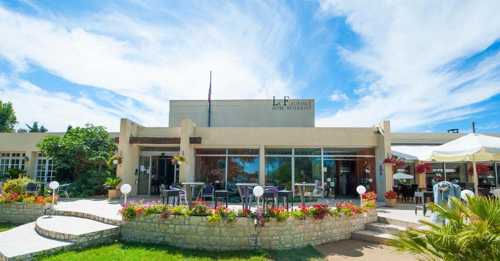 Logis Hotel & Restaurant Le Fleurance מראה חיצוני תמונה